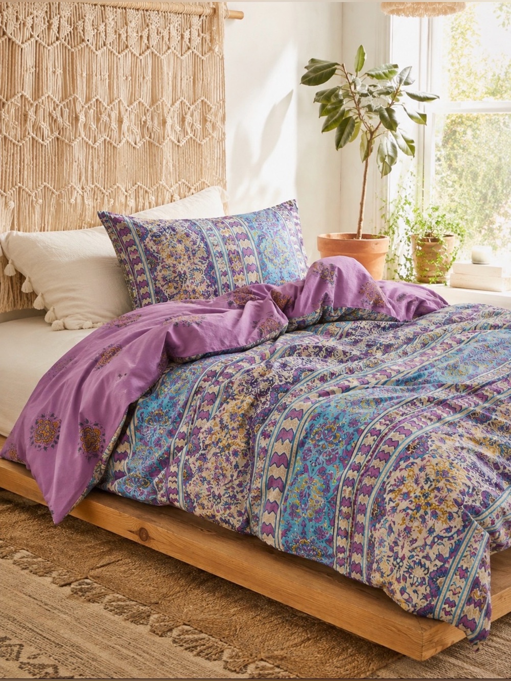 Urban Outfitters Magical Thinking Boho stripe Duvet Cover